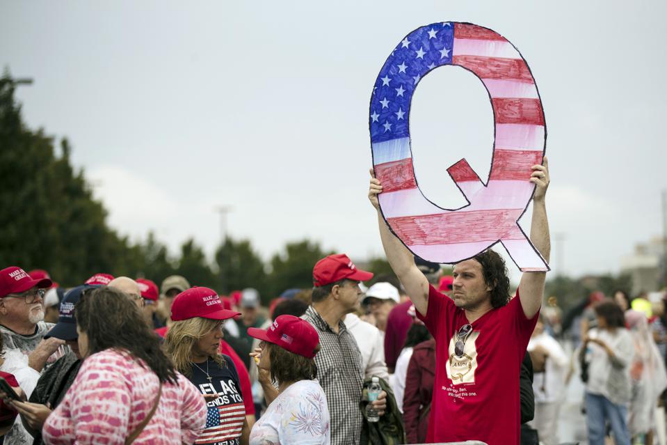 Trump QAnon