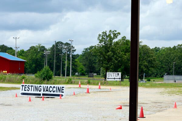 Road cones lining the nearly empty parking lot of a vaccination site in Forest, Miss., last month. Vaccination rates in the state are lagging the national average.