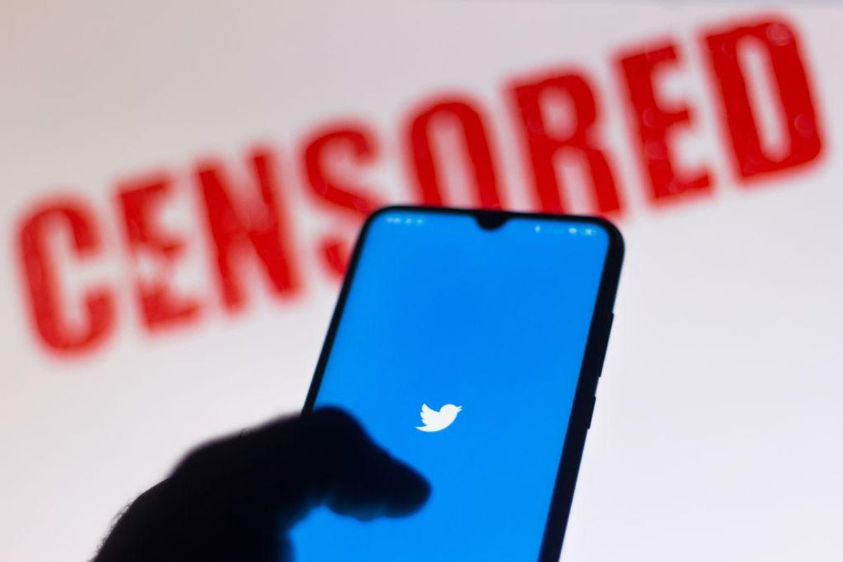 Twitter contradicts CDC health authorities by banning claims that the vaccinated can spread COVID-19 Twitter contradicts CDC health authorities by banning claims that the vaccinated can spread COVID-19