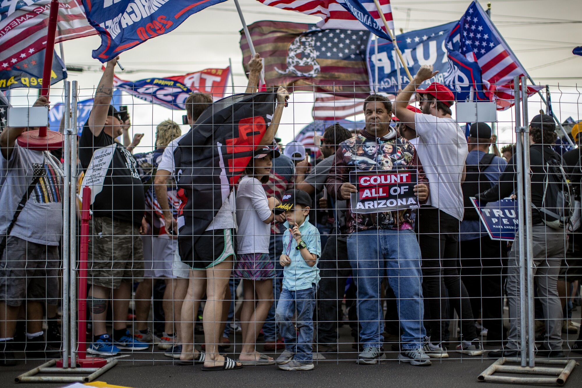 Pro-Trump supporters rally in Phoenix 