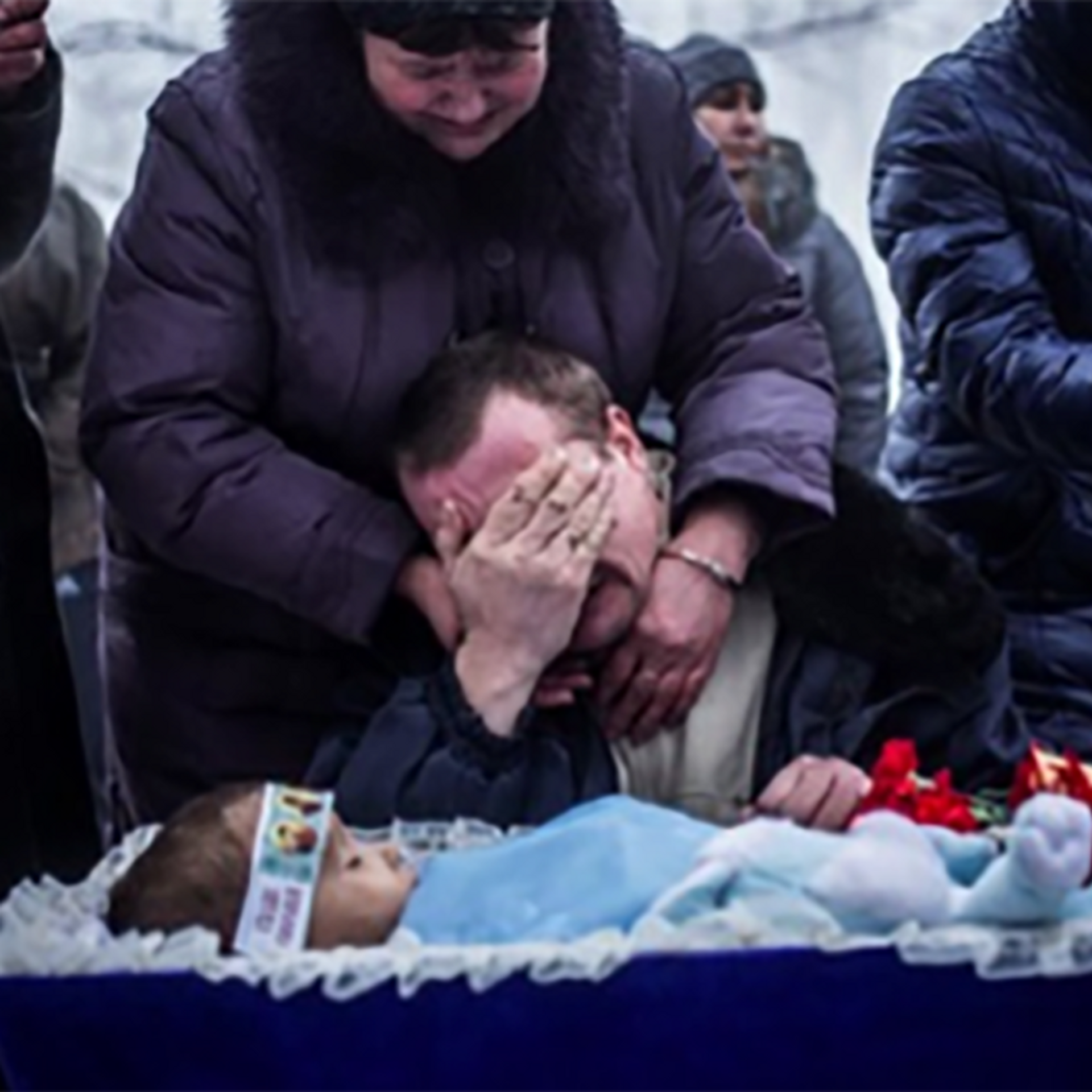 Genocide of Donbass Civilians: Children - 11.04.2022, Sputnik International