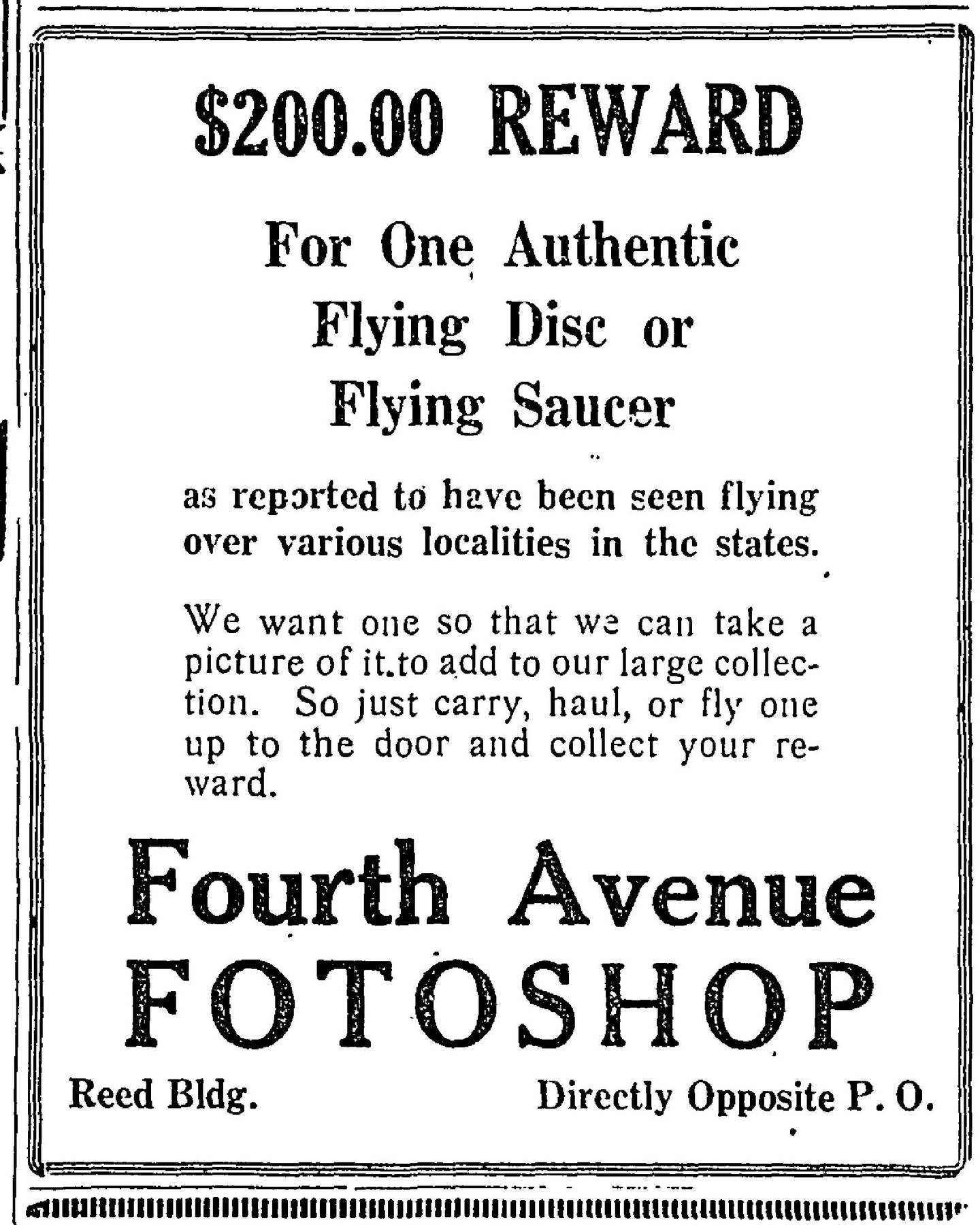 An advertisement from Fourth Avenue Fotoshop for a reward for bringing a flying saucer to the store