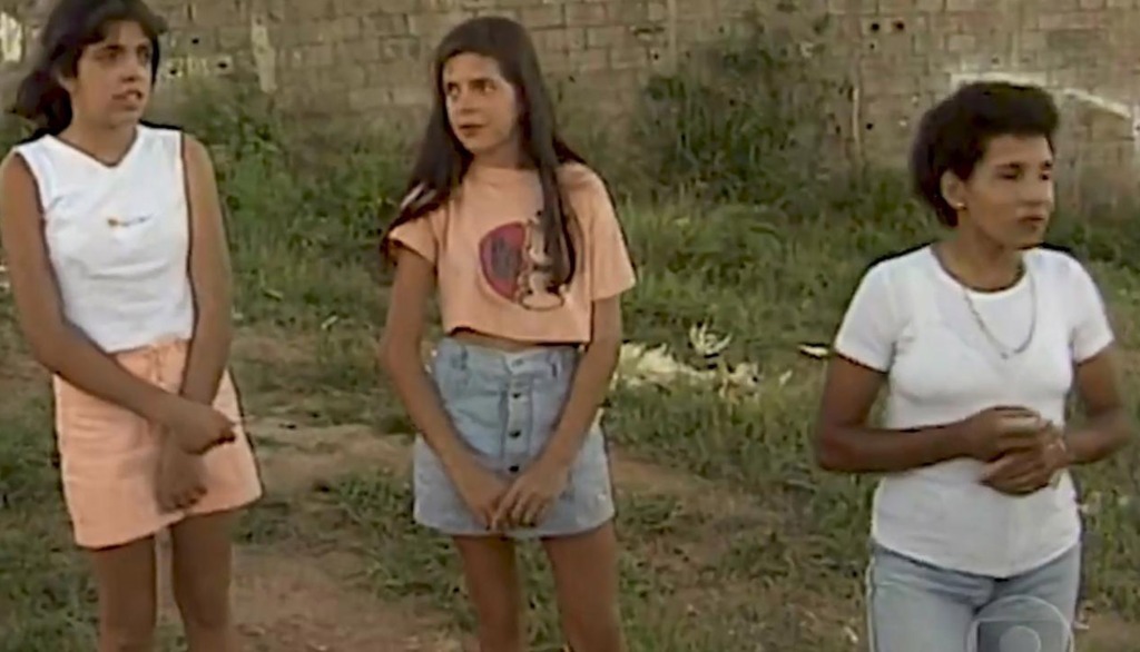 A picture of Liliane Silva, Valquiria Silva, and Katia Xavier, in 1996. 