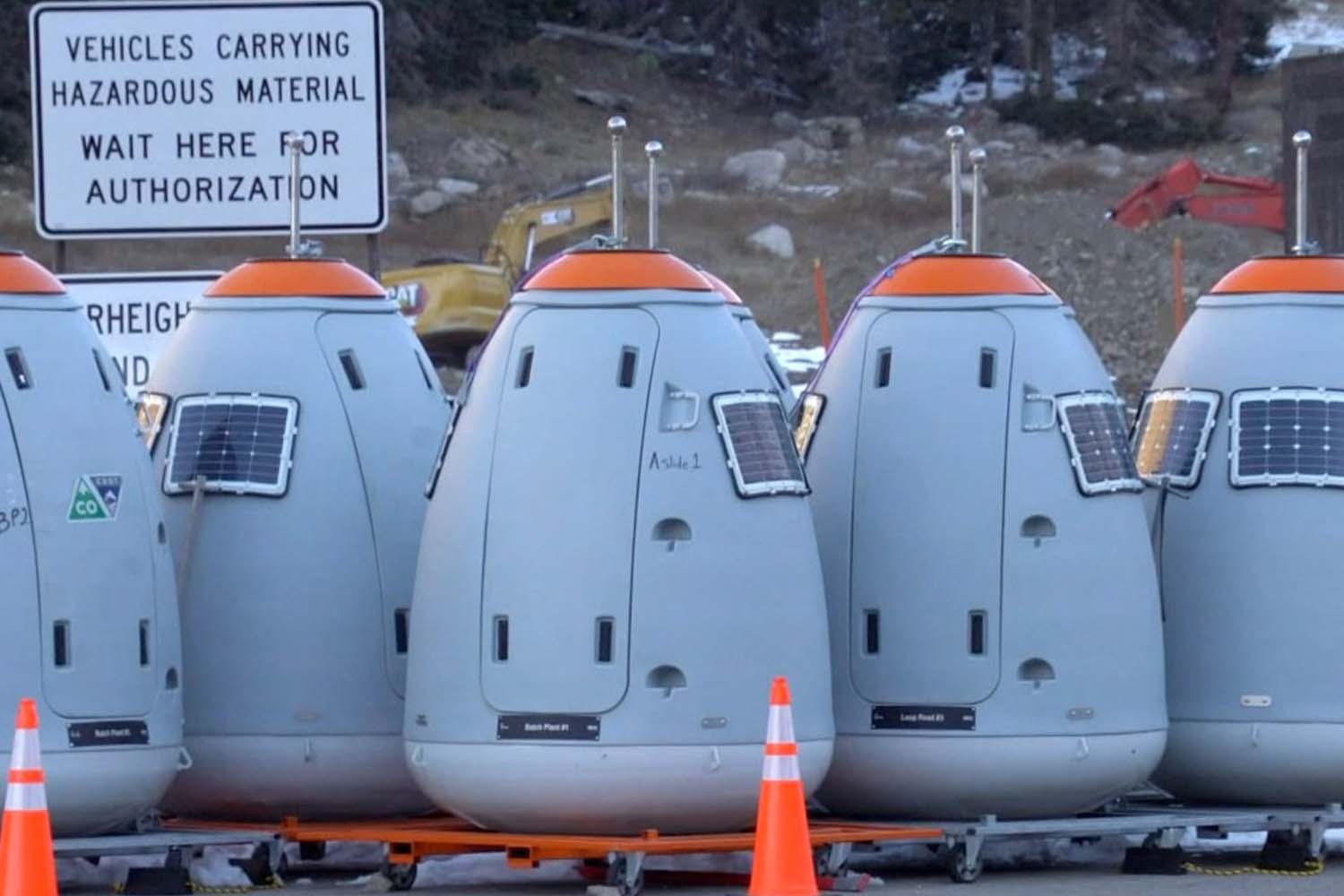 Shocking pics show 'UFO aircraft' on mountains but devices could save lives