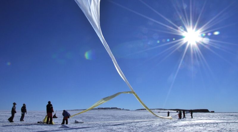 After U.S. Downs UFOs, More Awareness of Balloons All Over Our Skies - The New York Times