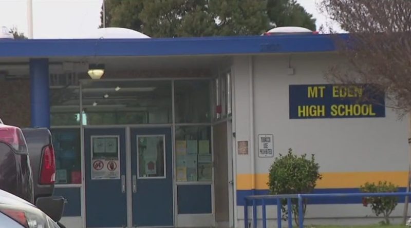 Hayward teacher on leave after complaints of antisemitic conspiracy theories being taught - KTVU FOX 2 San Francisco