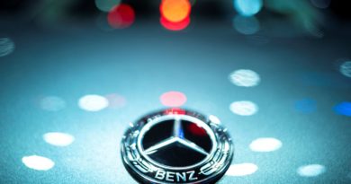 Mercedes-Benz starts trial in class action suit over diesel tests - Reuters.com