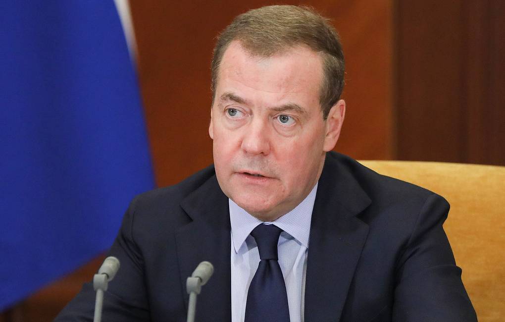 Russian Presidential First Deputy in Military-Industrial Commission and Russian Security Council Deputy Chairman Dmitry Medvedev Yekaterina Shtukina/POOL/TASS