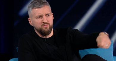 Carl Froch has boxing fans cringing with flat earth claim in Jake Paul call-out - Express