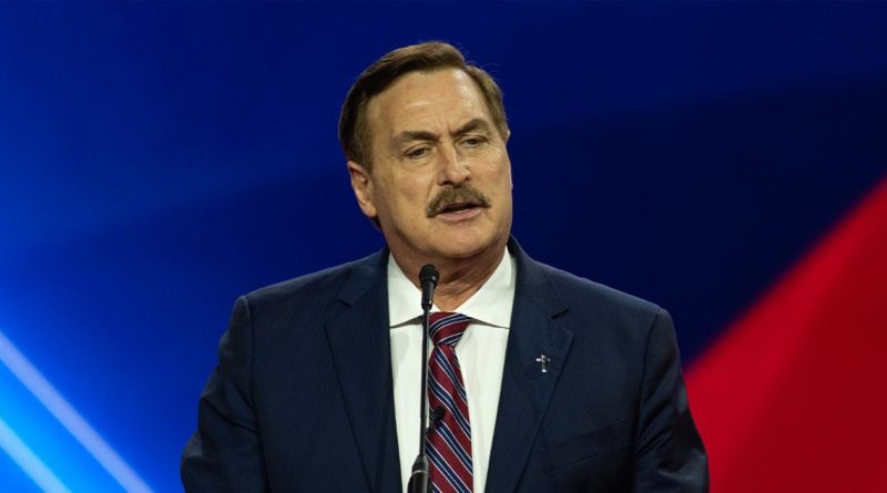 Pillow Fight: Mike Lindell Accused Of Financing QAnon-Supporting Extremists - Radar Online