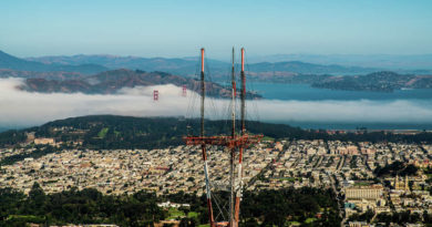 Sutro Tower mistaken for UFO in viral video - SFGATE