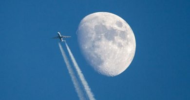 'Chemtrails' debunked - Royal Aeronautical Society