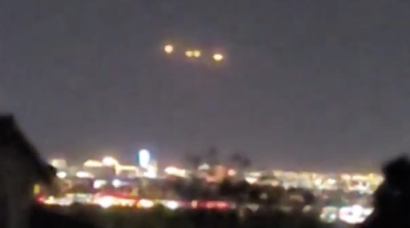 Mysterious UFOs Spotted Over Las Vegas: VIDEO - OutKick