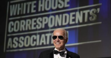 Biden attacks news outlets spreading false conspiracy theories, jokes about Fox News - The Globe and Mail