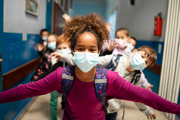 Image: Florida permanently bans all COVID-19 mask and vaccine mandates in schools and businesses