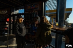 Iryna Grinchenko decided to look for help to bring her daughters back from Russia when she realized their chaperones were no longer with the children. Kharkiv, Ukraine, April 10, 2023. (Yan Boechat/VOA)