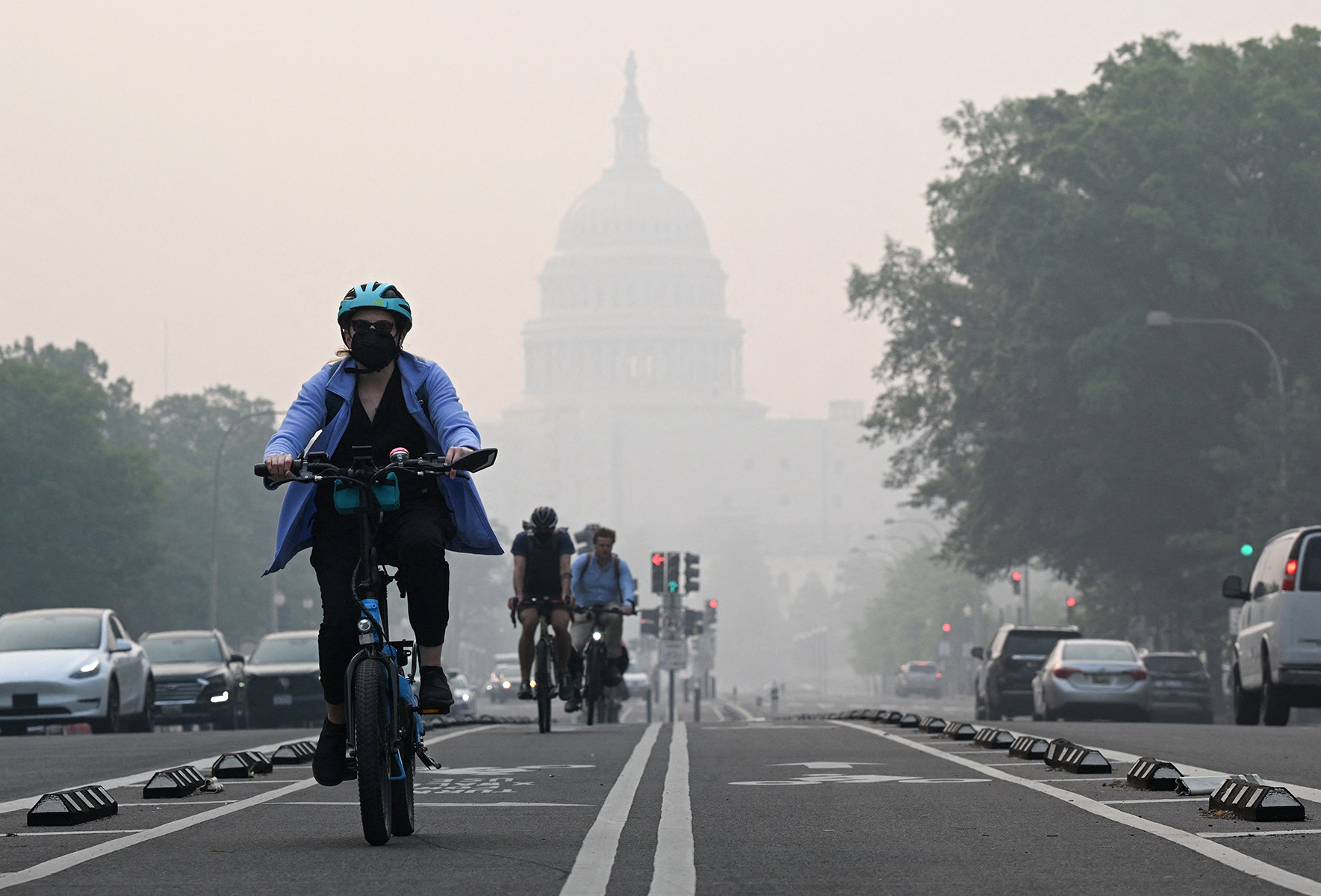 Smoke Haze Hits Washington D.C. 