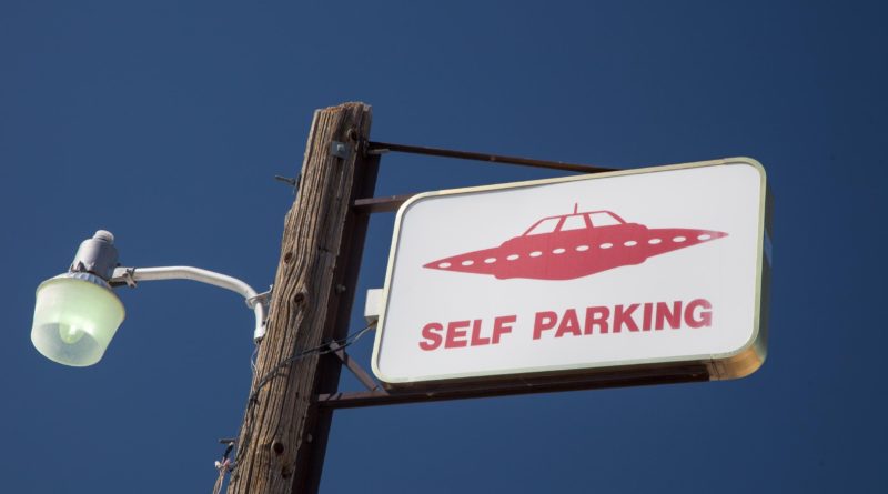 Claims Made By ‘UFO Whistleblower’ David Grusch Are Pure Science Fiction