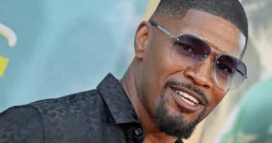 Truth? Who Cares! Conservatives Make Jamie Foxx Face of Anti-Vax Movement