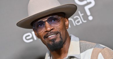 Unsubstantiated Rumor Claims Jamie Foxx ‘Paralyzed and Blind’ After COVID-19 Vaccination