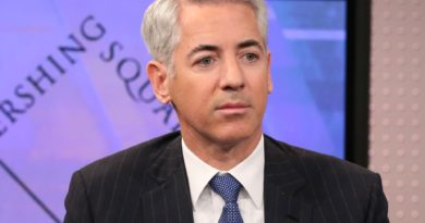 Bill Ackman explains why he embraced RFK Jr.'s skepticism on Covid vaccines