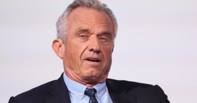 Robert F Kennedy Jr says he should have been ‘more careful’ over Covid claims