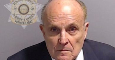 Former Trump lawyer Rudy Giuliani turns himself in over election fraud charges