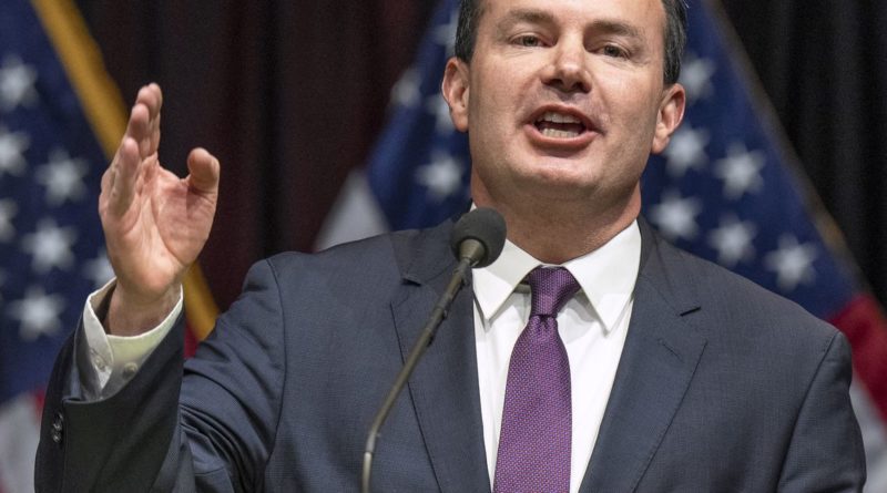 Utah Sen. Mike Lee shares Infowars misinformation about COVID response on X