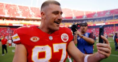 Pro-vaccination ad leaves NFL's Kelce in misinformation crosshairs