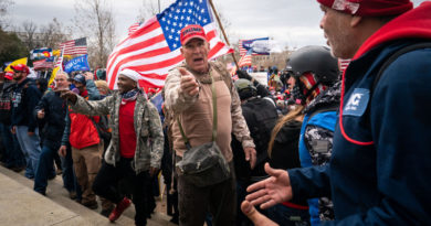 Ray Epps, subject of Tucker Carlson's Jan. 6 conspiracy theories, charged by DOJ