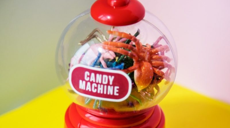 The Candied Bug Machine at HMNS Was Not Removed Because of an Anti-Semitic Flat Earth Conspiracy Theory