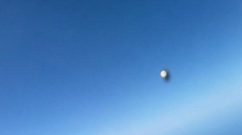 Some UFO reports from military witnesses present potential flight concerns, government UAP report says