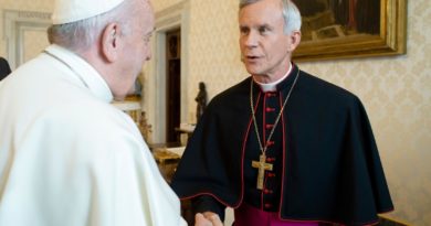 Bishop Strickland removed from diocese after accusing pope of backing 'attack on the sacred'