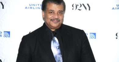 Neil deGrasse Tyson: ‘Share the data’ on alleged alien life