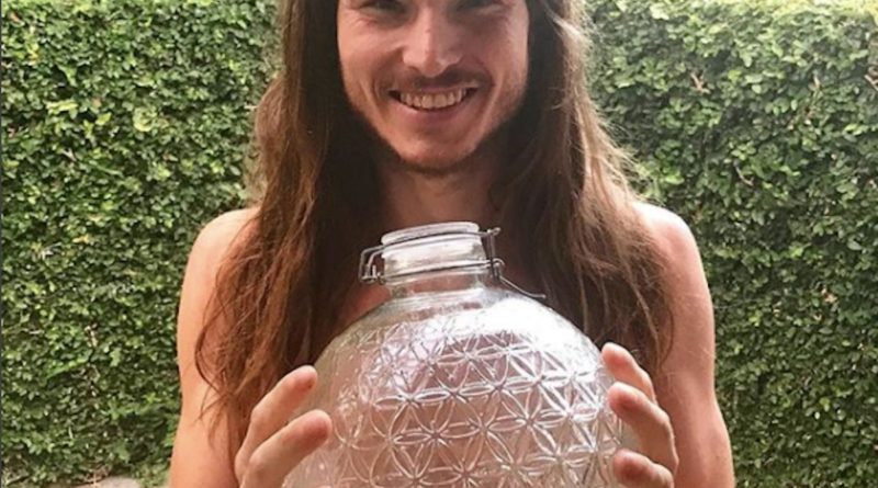 "Raw Water" Trend Relies on Conspiracy Theory To Sell Products