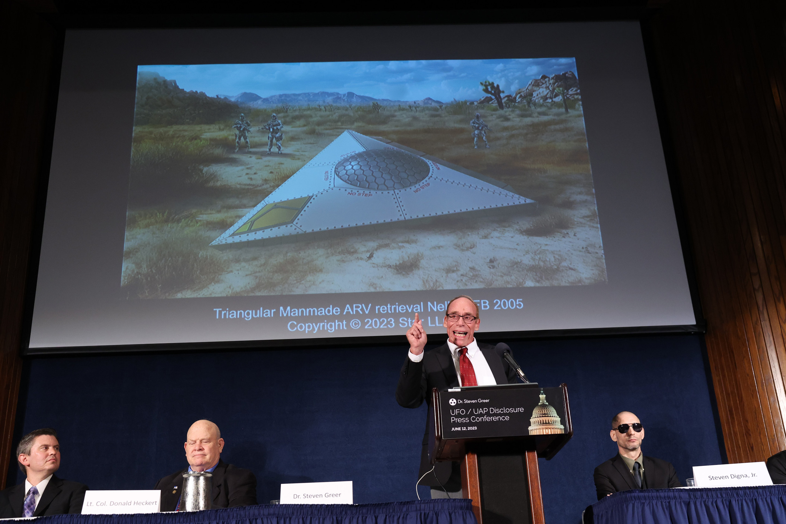 Steven Greer, ufologist, at press conference