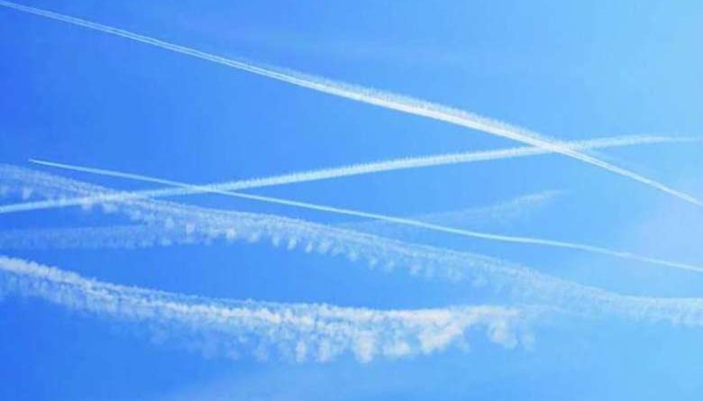 Who Is Spraying The Kuwaiti Sky With Toxic Chemtrails? - ARAB TIMES - KUWAIT NEWS