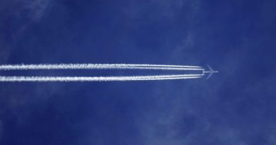 Lawmakers in Tennessee Are Trying to Ban 'Chemtrails' From Airplanes Based On a Wild Conspiracy Theory Which Has Been Widely Debunked