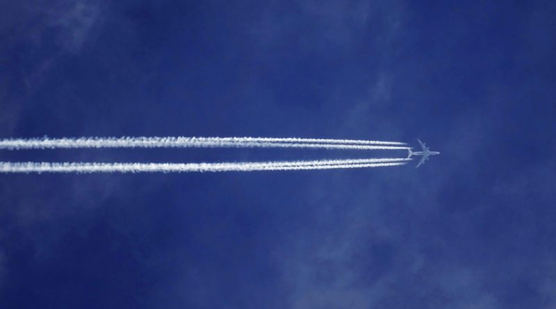 Lawmakers in Tennessee Are Trying to Ban 'Chemtrails' From Airplanes Based On a Wild Conspiracy Theory Which Has Been Widely Debunked