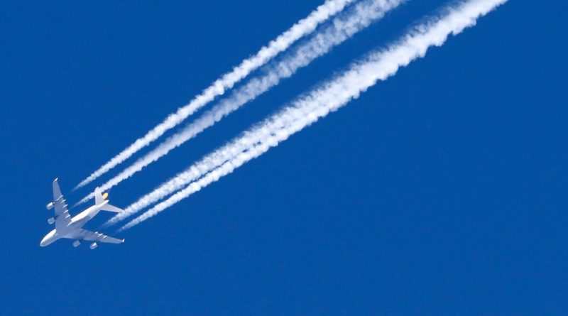 Tennessee lawmakers vote to ban geoengineering, with allusions to 'chemtrails' conspiracy theory