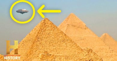 Ancient Aliens: Pyramids Project Energy to Attract UFOs?! (Special)