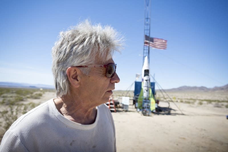 Flat-earth conspiracy theorist “Mad” Mike Hughes’s first exploratory rocket didn’t do much exploring.