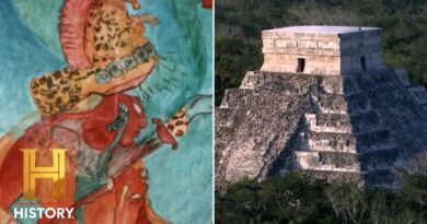 Ancient Aliens: The Truth About Mayan Sacrifices (Season 3)