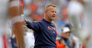 Bryan Harsin's Wife Kes Goes Viral After Sharing Bizarre Chemtrails Conspiracy Theory