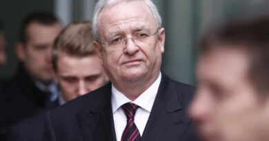 Dieselgate: German court orders trial of former VW boss Martin Winterkorn