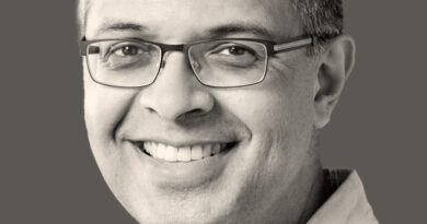 447. Jay Bhattacharya — Thinking Critically About COVID: Conspiracies vs. Nuance and Facts