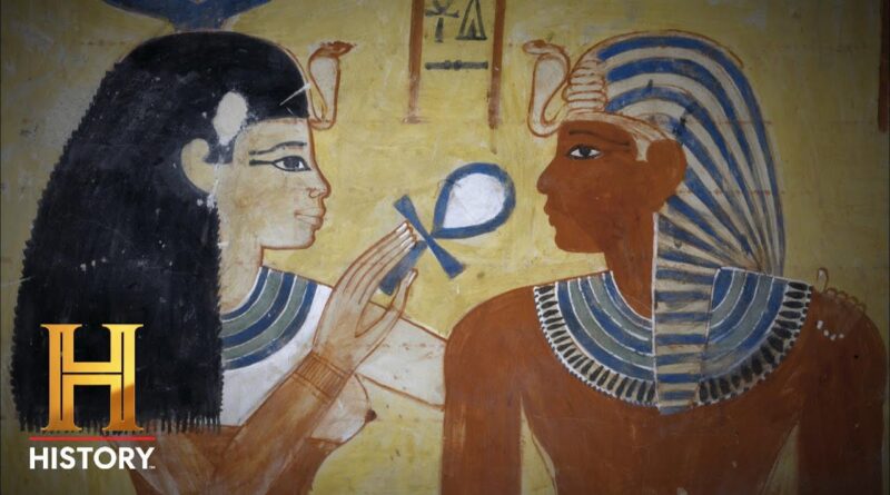 Ancient Aliens: Proof of Ancient Egyptian Time Travel (Season 4)