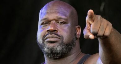 Shaquille O’Neal peddles Flat Earth conspiracy theory after claiming he ‘flew straight’ to Australia