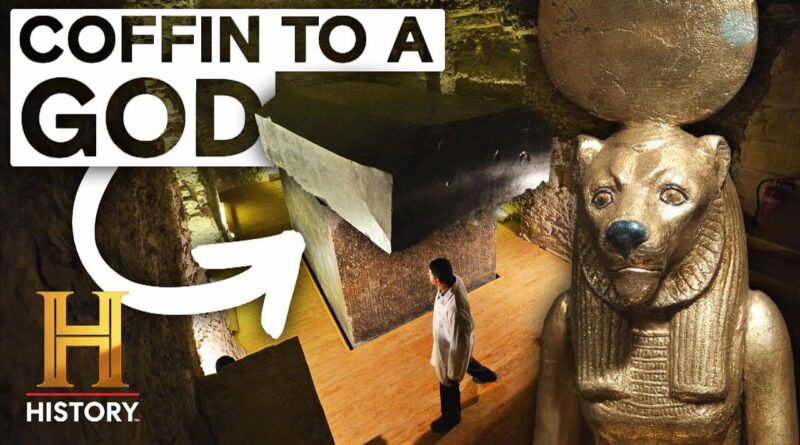 Ancient Aliens: Tomb of Giant God Uncovered in Egypt (Season 20)