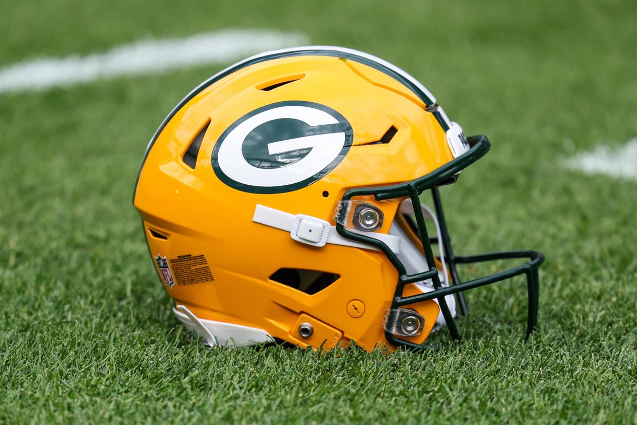 Green Bay Packers Players Raise Eyebrows With Controversial Take on Whether the Earth Is Flat